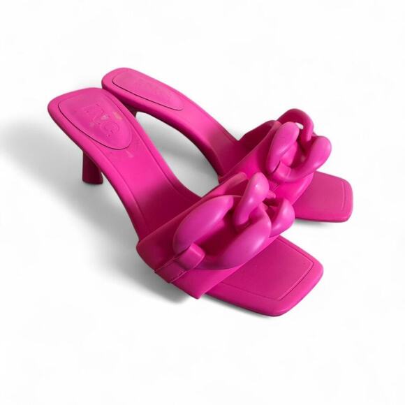 Y2K 90'S‎ STYLE HOT PINK BARBIE CORE INC CHAINLINK PUMPS SANDALS SIZE 7.5. - Picture 2 of 8